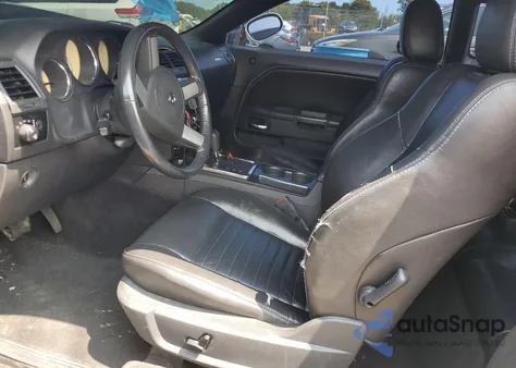 2010 Dodge Challenger R/T из США, поврежденный, VIN 2B3CJ5DT3AH162893